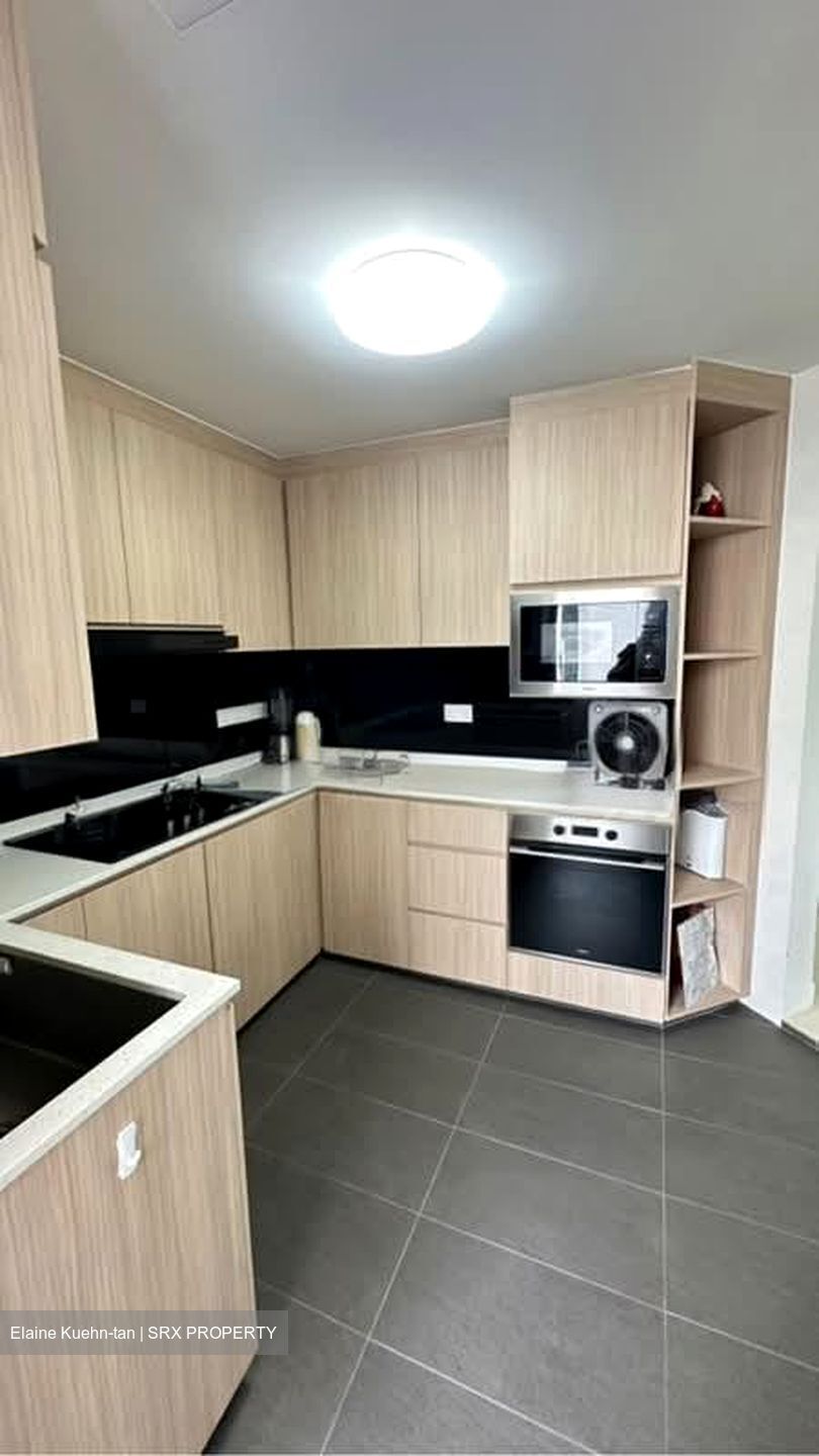 Glendale Park (D23), Condominium #576234521